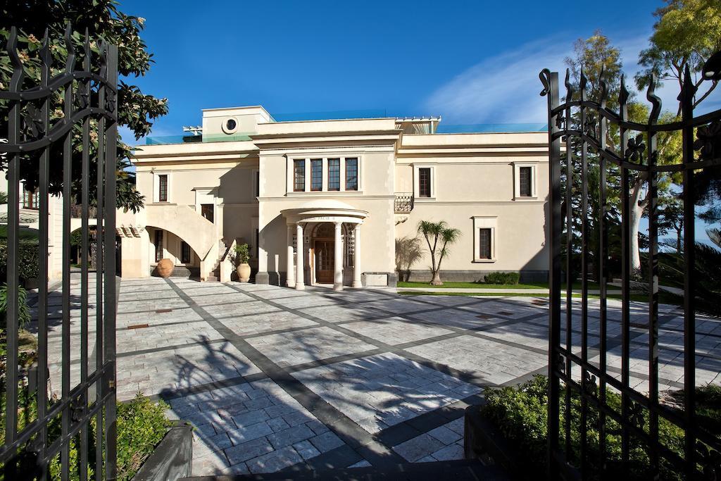 The Ashbee Hotel Taormina Exterior photo